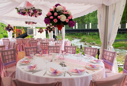 Pink wedding tables in outdoor restaurant
